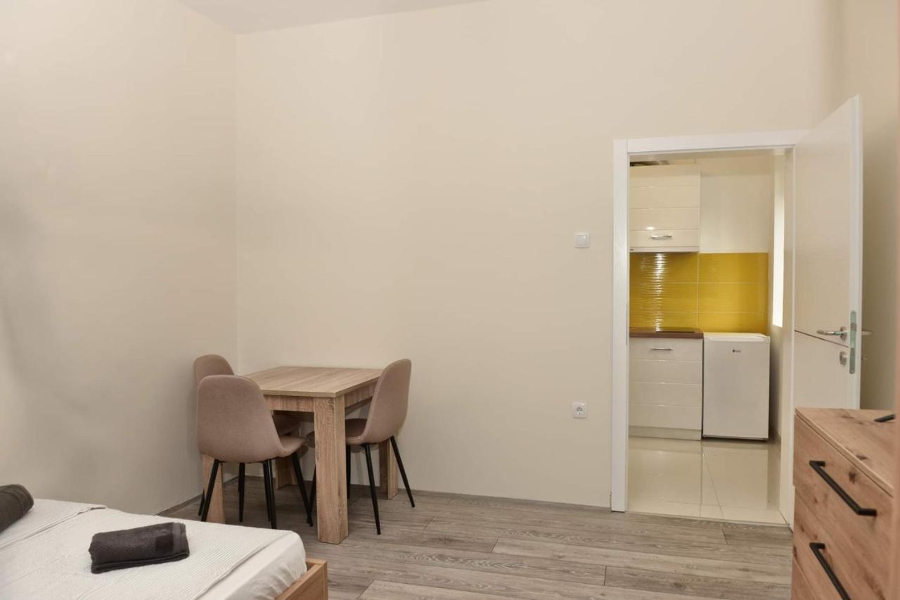 4-Teen Jagodina Ngoại thất bức ảnh
