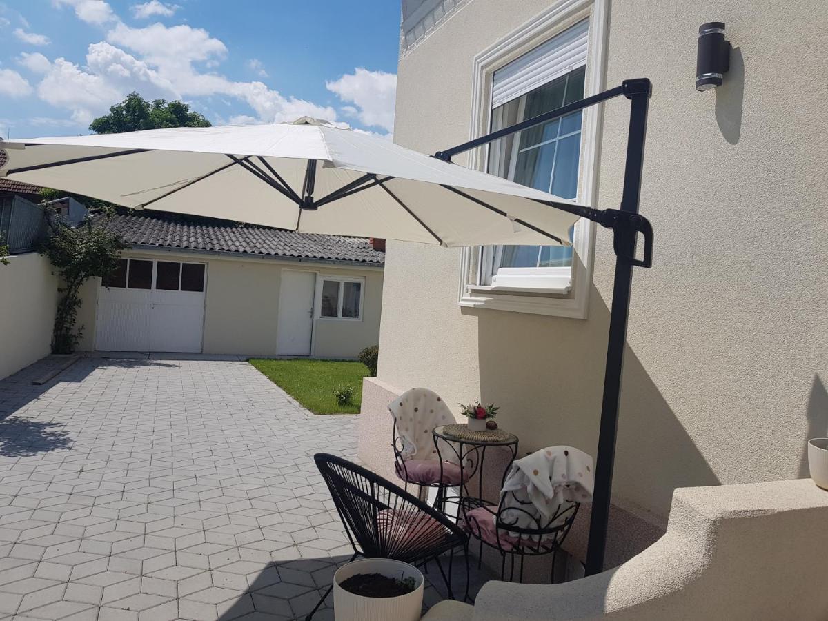 4-Teen Jagodina Ngoại thất bức ảnh